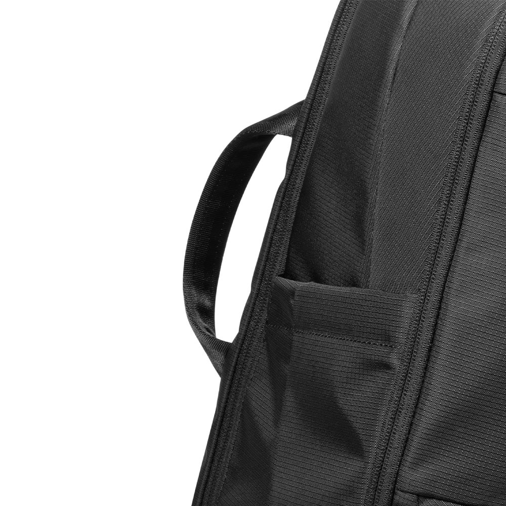 UrbanEX-T77 ビジネス バックパック 26L