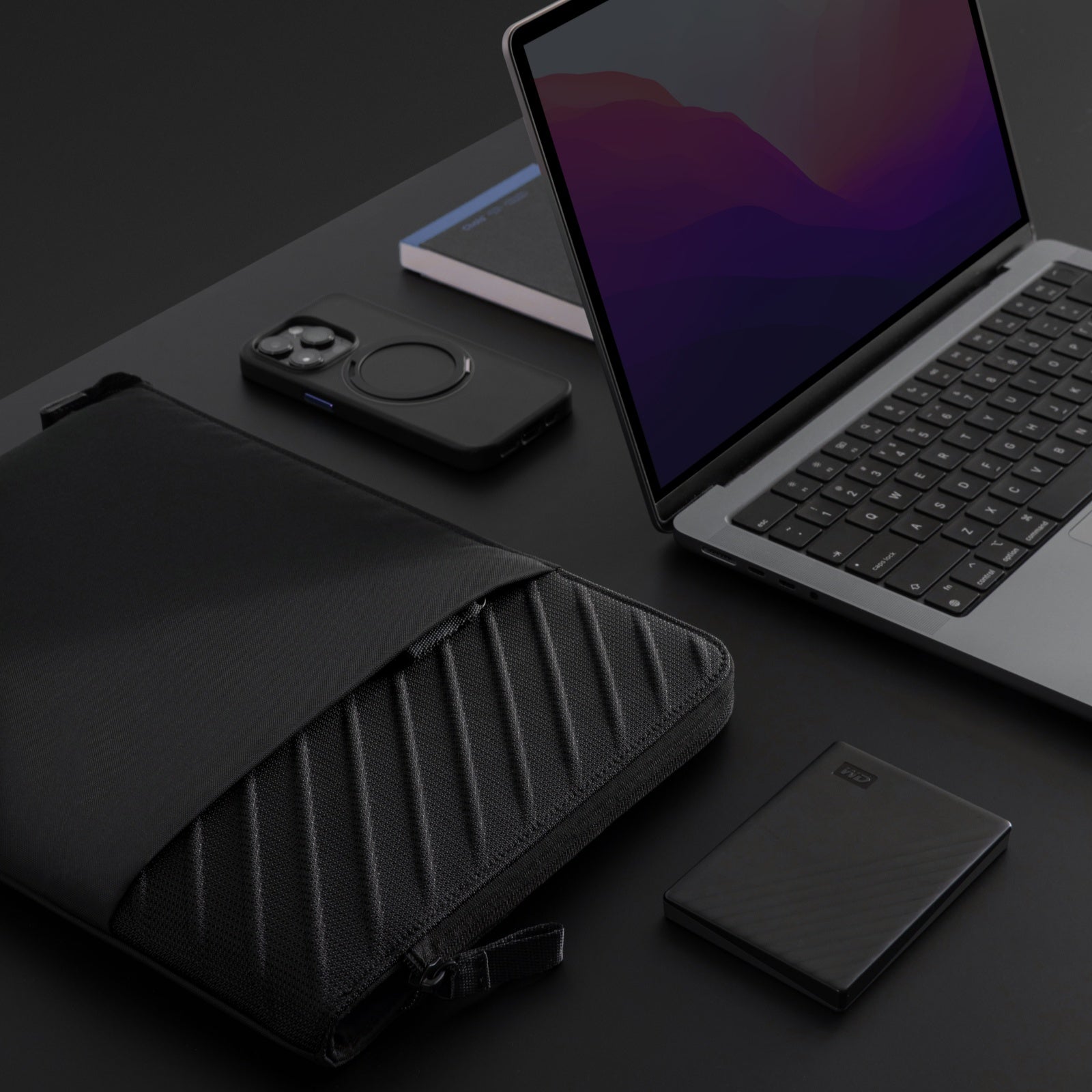 Voyage-A10 ラップトップスリーブ 13-16インチ MacBook Air/Pro対応