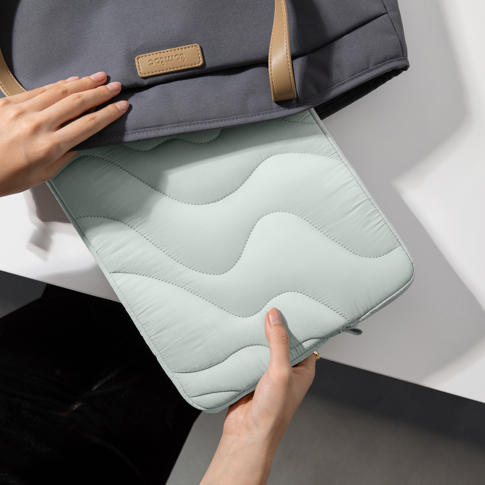 Terra-A27 パソコンケース|13インチ MacBook Air/Pro対応