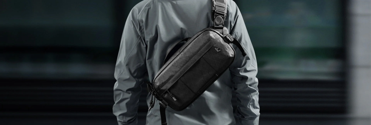 スリングバッグ