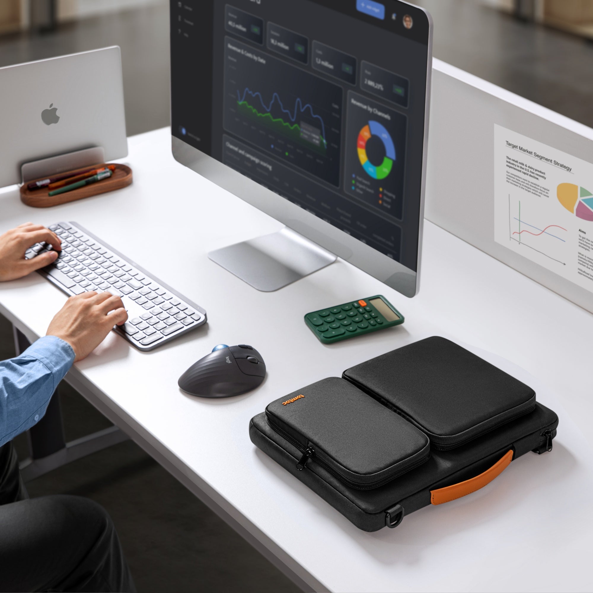 Defender-A42 PC ショルダーバッグ｜15インチ MacBook Air対応