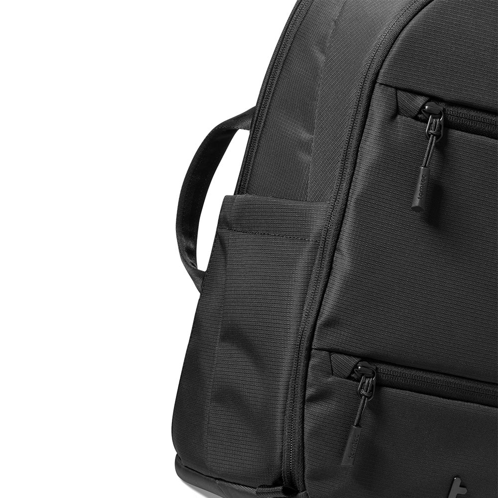 UrbanEX-T77 ビジネス バックパック 22L