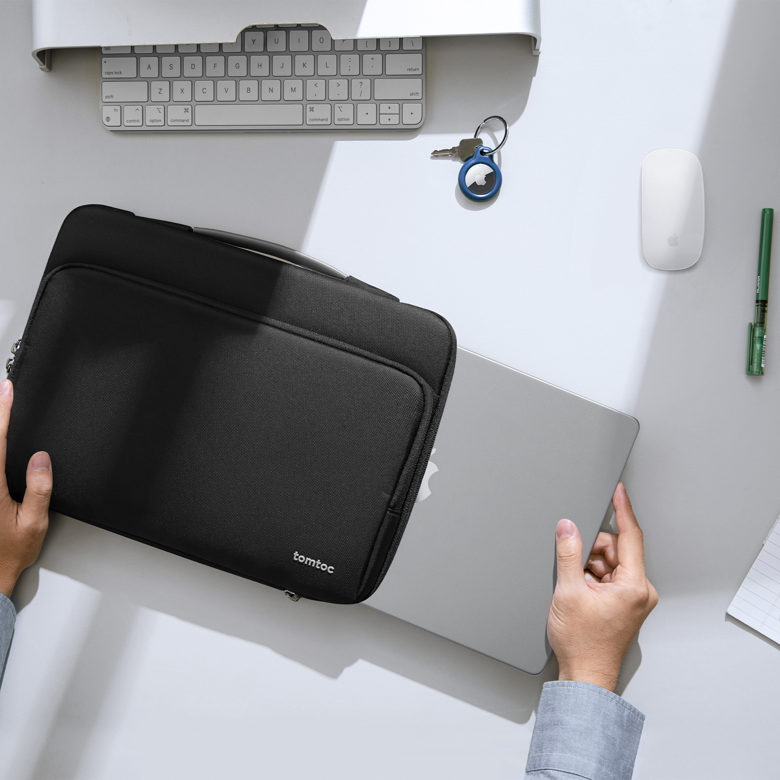Defender-A14 パソコンケース｜15インチ MacBook Air対応