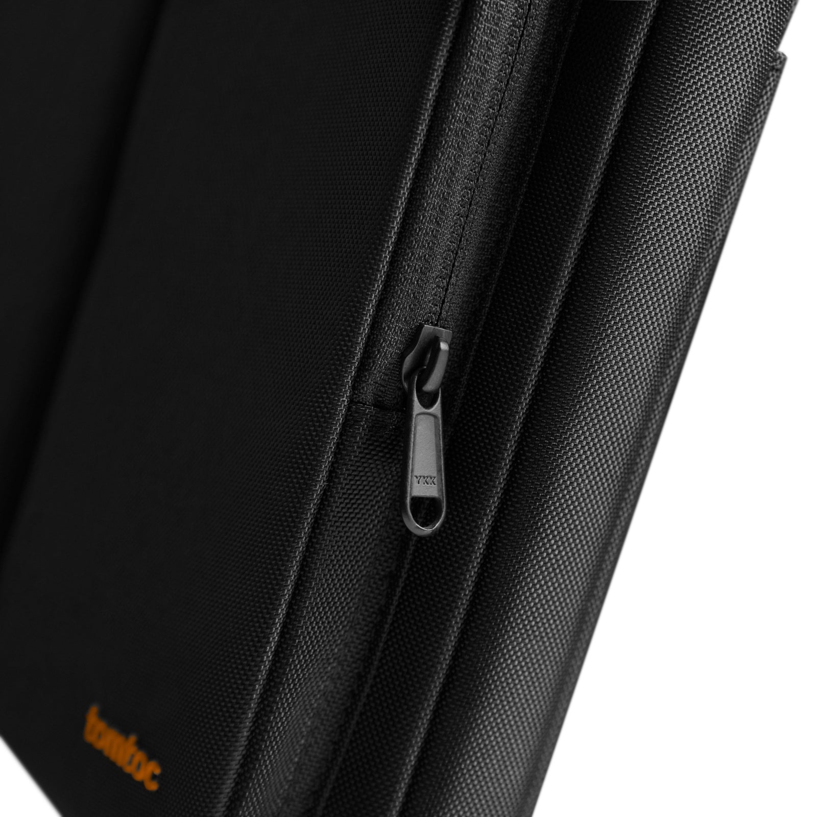 Defender-A17 パソコンケース｜16インチ MacBook Pro対応