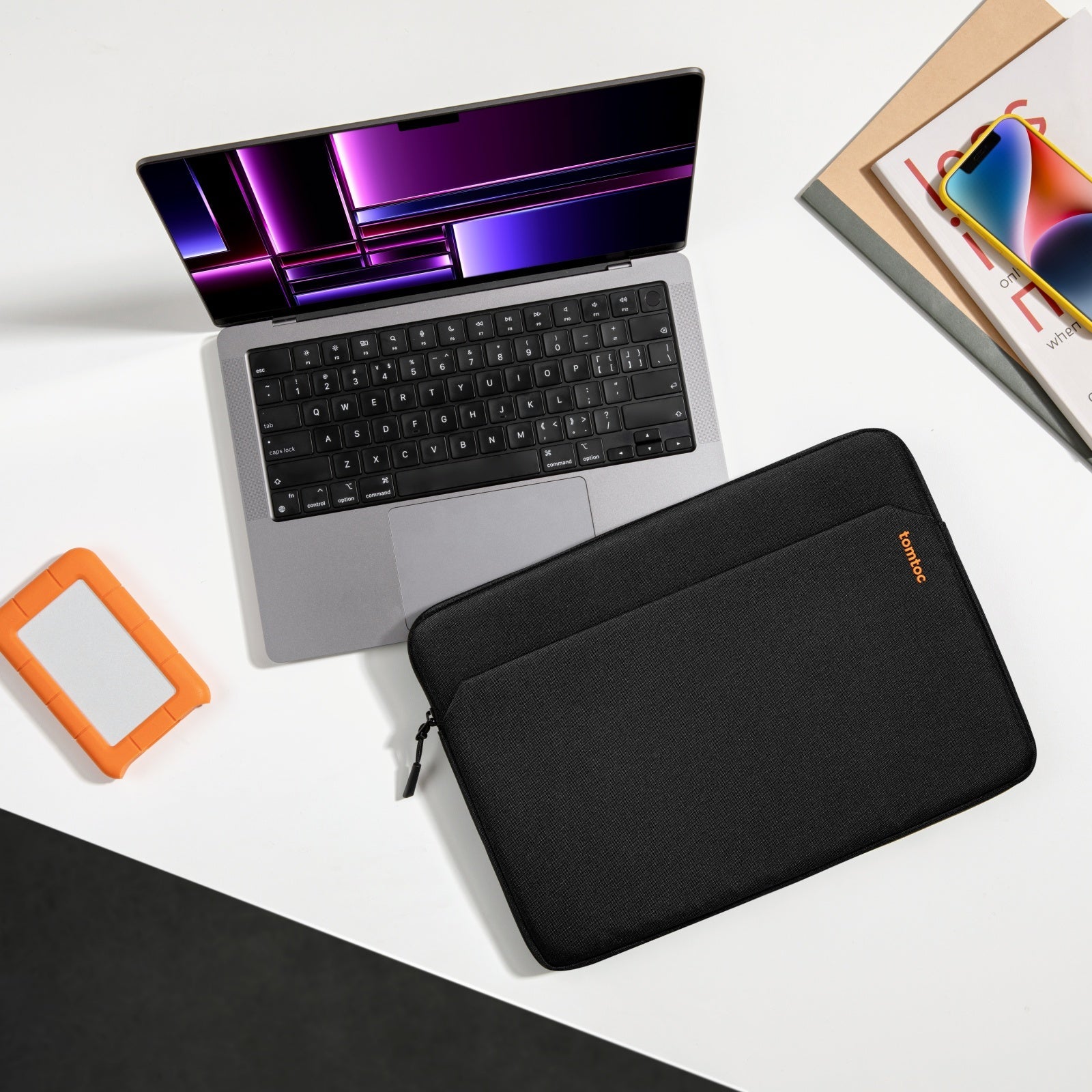 MacBook Air + tomtocスリーブケース Light-A18 13インチ MacBook Air/Pro用 ノートパソコンスリーブ