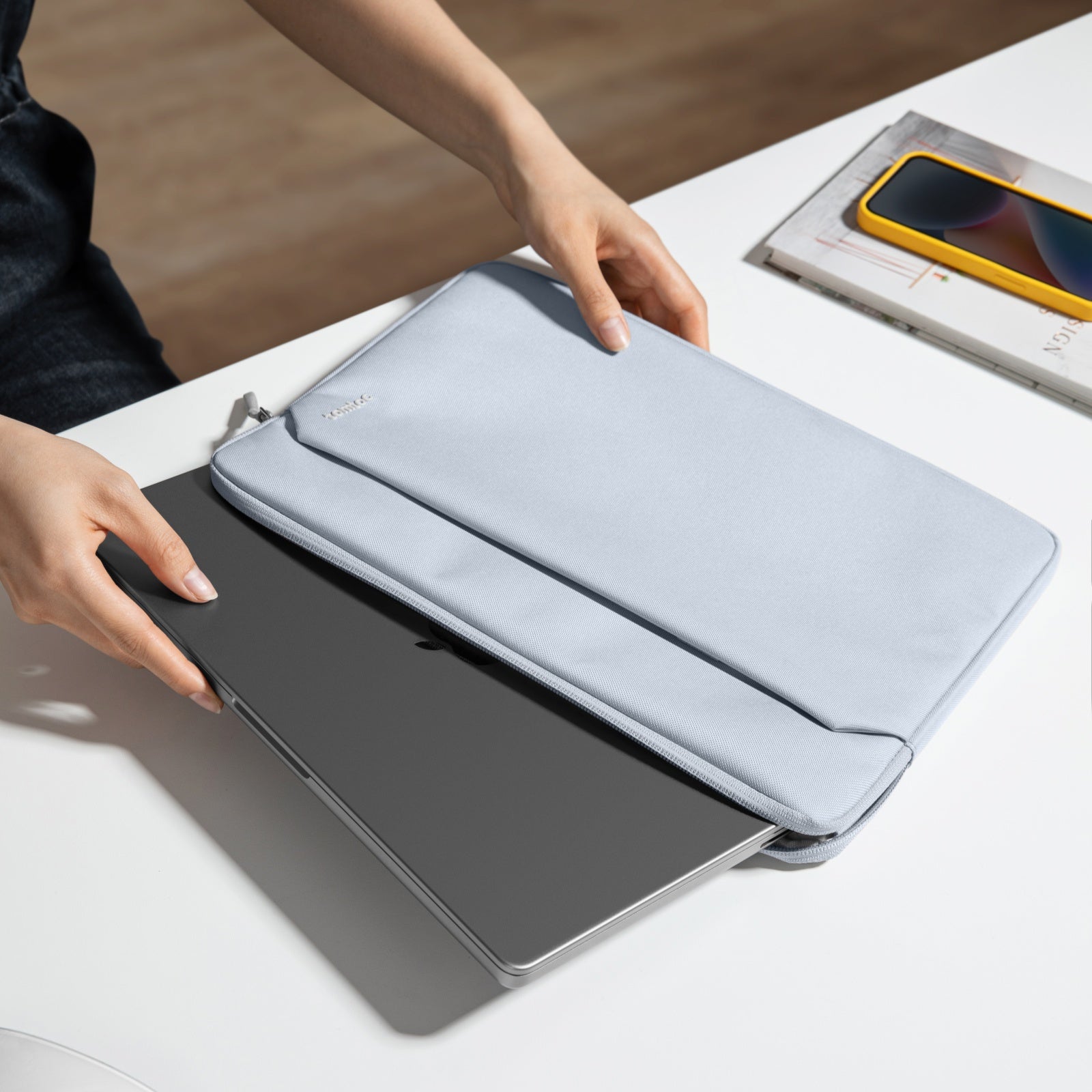 Light-A18 13インチ New MacBook Air M4用 ノートパソコンスリーブ