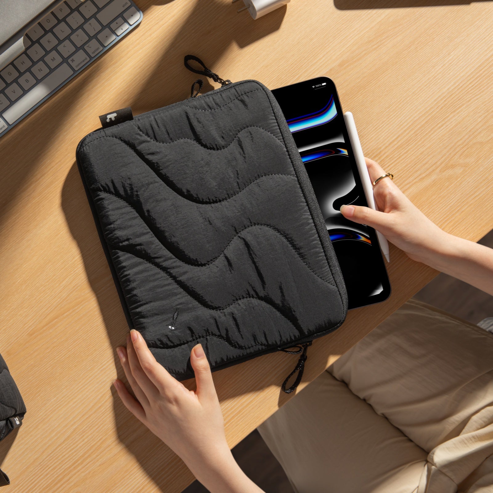 Terra-B27 タブレットスリーブ 11インチ iPad Air/Pro用