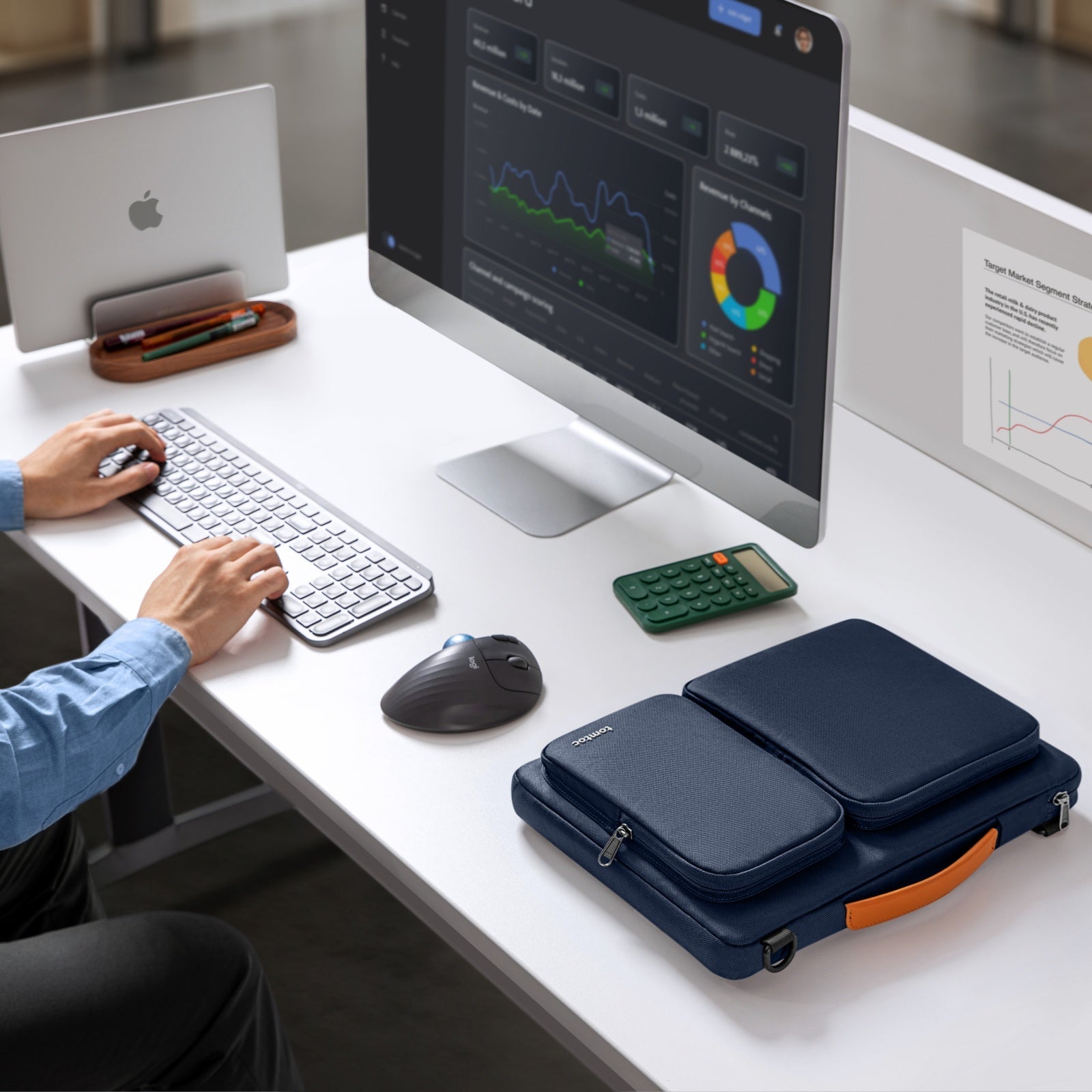 Defender-A42 PC ショルダーバッグ｜16インチ MacBook Pro対応