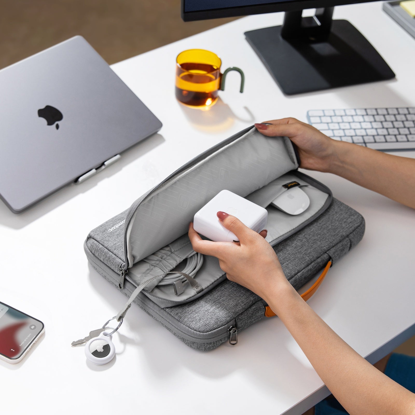 Defender-A14 パソコンケース｜15インチ MacBook Air対応