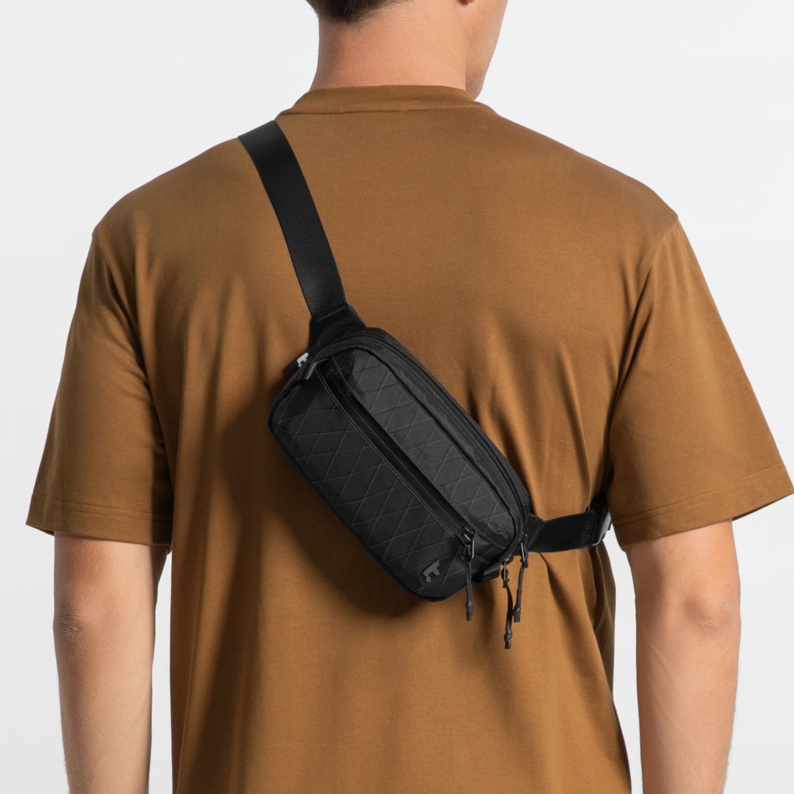 Aviator-T35 X-パック チェストバッグ 1.5L