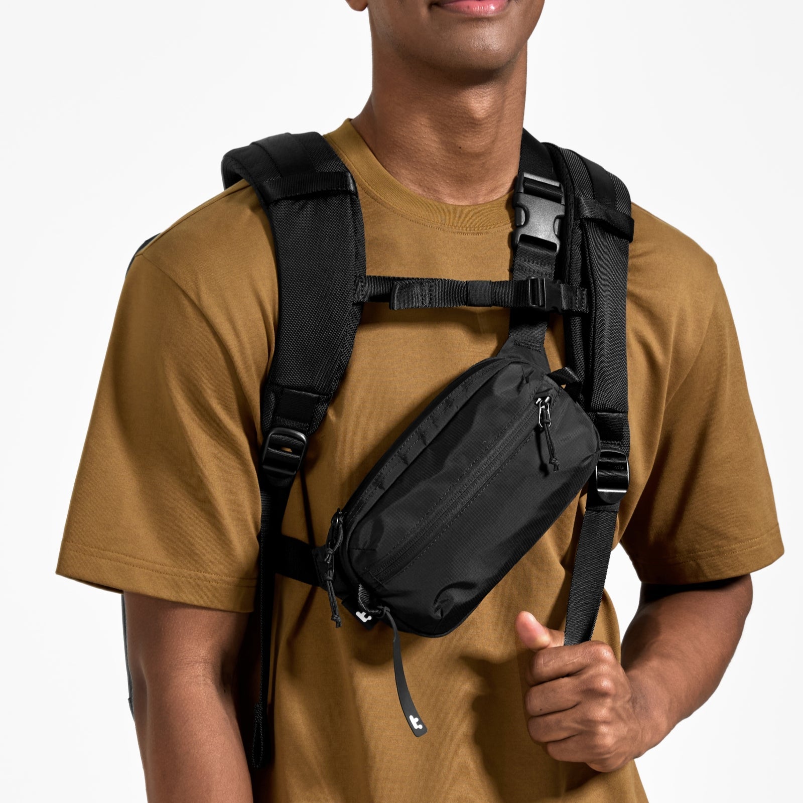 Aviator-T33 チェストバッグ 1.5L