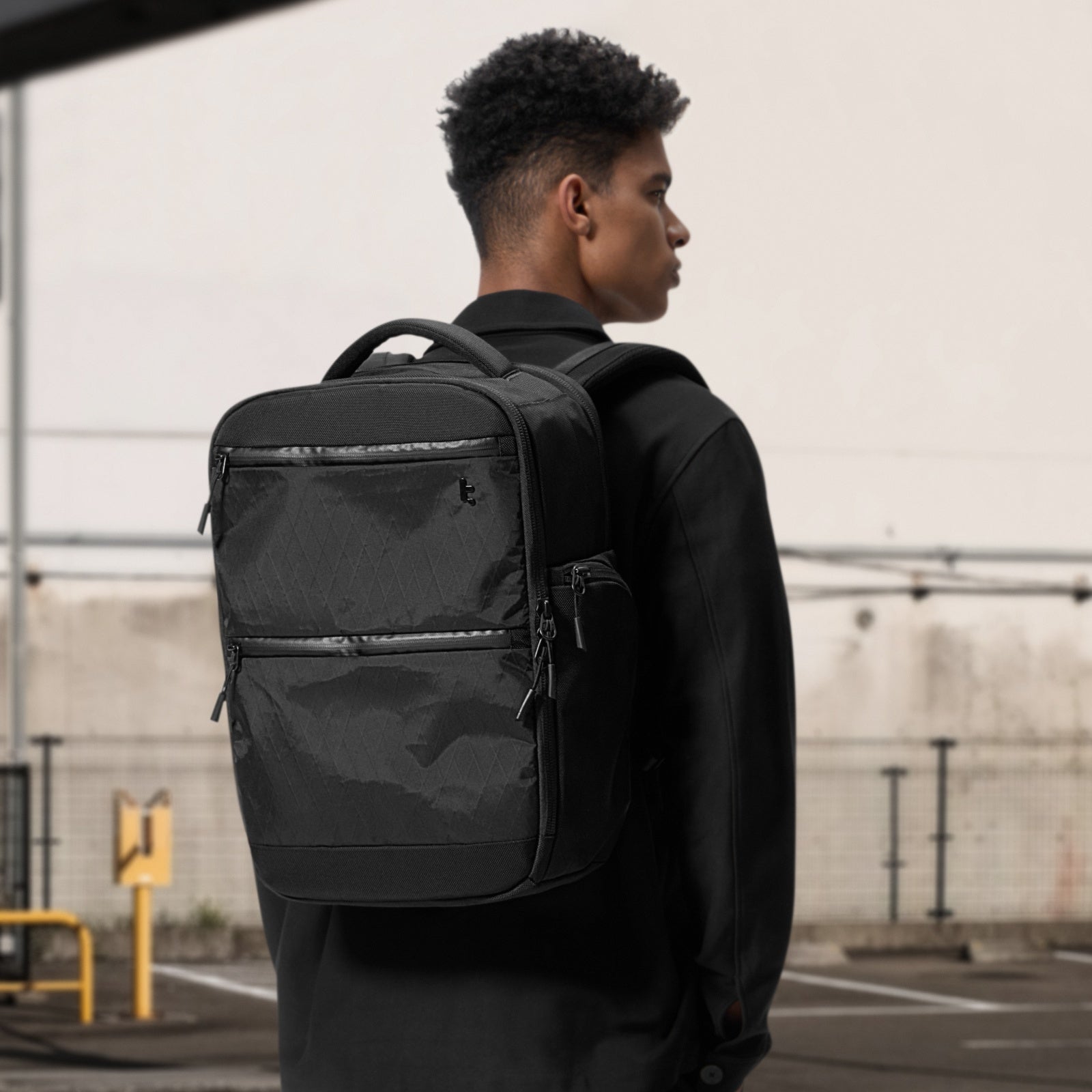 TechPack-T73 ビジネスリュックサック 28L